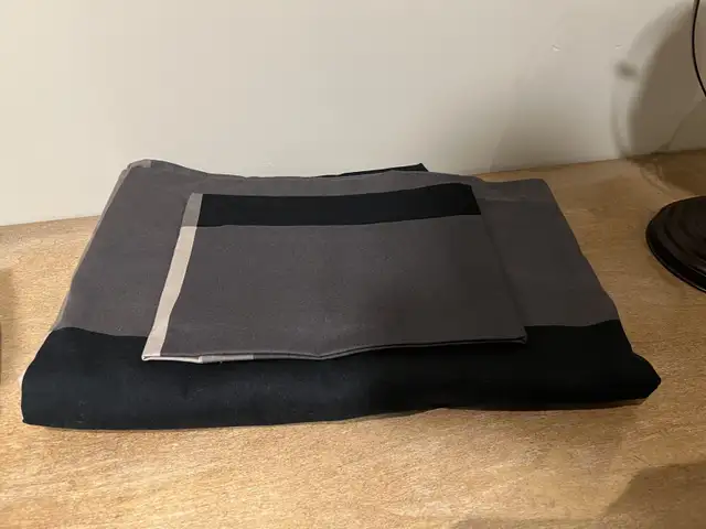 IKEA crib and twin bedding in Cribs in Brantford - Image 4