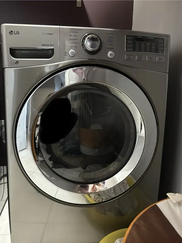 LG Front Load Washer & Dryer Set – Stainless Steel62863272822146121