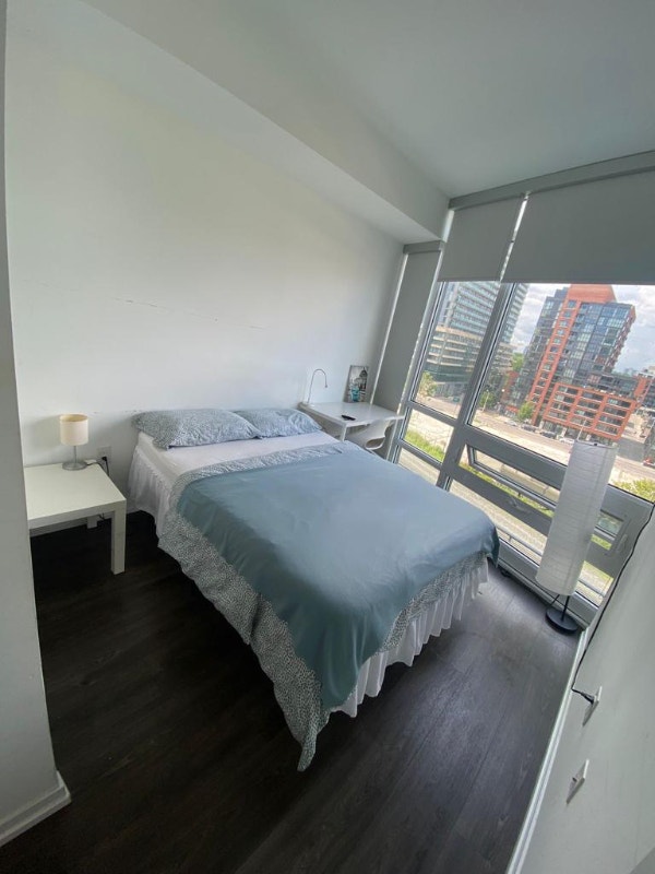 Fully Furnished Room in Liberty Village! Long Term Rentals City of
