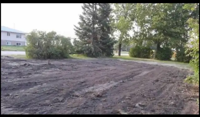 serviced lot for sale TAKING OFFERS in Land for Sale in Meadow Lake - Image 3