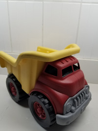 Jouet :Camion benne rouge-GREEN TOYS