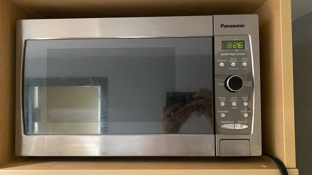 Panasonic Microwave + Masterchef Cooktop in Microwaves & Cookers in Kingston