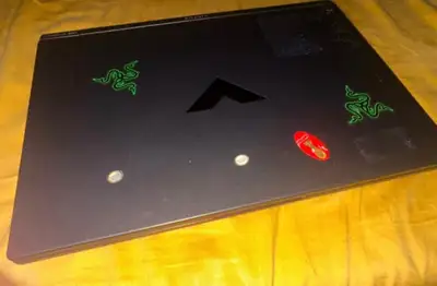 hp victus gaming laptop (trackpad cassé), View more