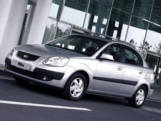 Looking for Hyundai Accent and Kia Rio 2005-2011 in Cars & Trucks in Winnipeg - Image 2