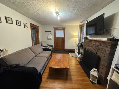About the House: I am seeking a (non-smoking) young professional or grad student to rent out a spaci...