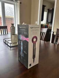 Dyson supersonic Brand new Sealed 