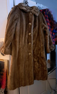 TISSAVEL faux fur long coat