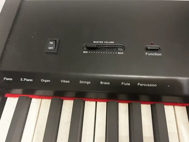 ARIA weighted 88-key digital piano with CHAIRS in Pianos & Keyboards in City of Toronto - Image 5