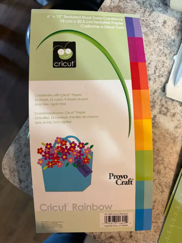  Cricut Expression machine with assesories 580123628950661126