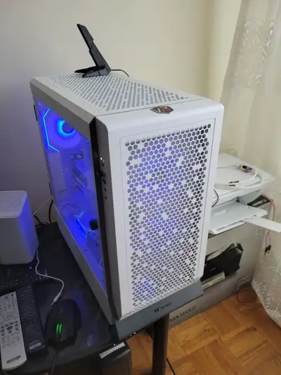 Custom High End PC,Windows 11 PRO, CPU i7-14700K., View more