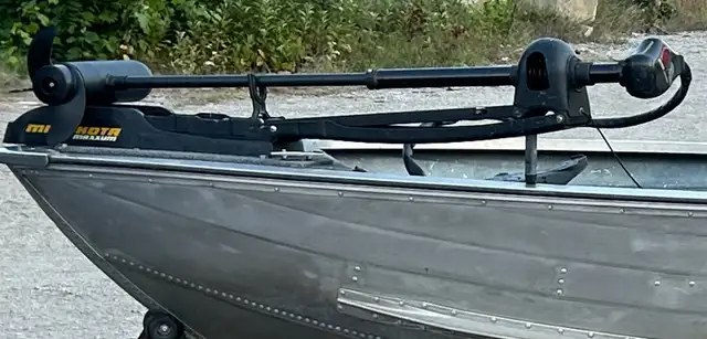 minnkota maxxum in Fishing, Camping & Outdoors in Sarnia - Image 2