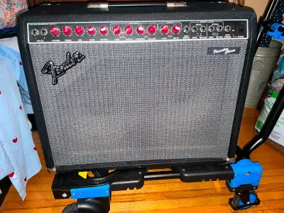 Fender Stereo Princeton Chorus Amplifier, View more