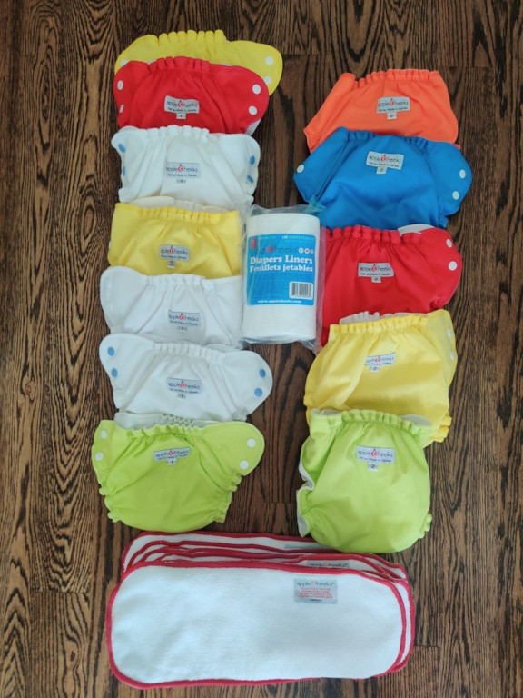 ++Apple Cheeks Cloth Diaper Covers & Inserts++++ in Bathing & Changing in City of Toronto - Image 2