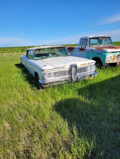 1959 Edsel 4 door hardtop. V8 automatic. Not running. $2000.00 Sask plated .Phone calls only. 306=64...