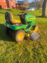 John Deere X340 Lawn Tractor