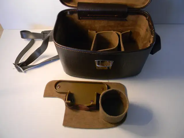 Camera case in Cameras & Camcorders in Winnipeg - Image 4