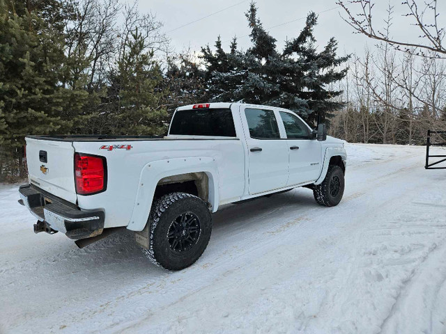 2015 chev 2500hd for sale  in Cars & Trucks in Edmonton - Image 4