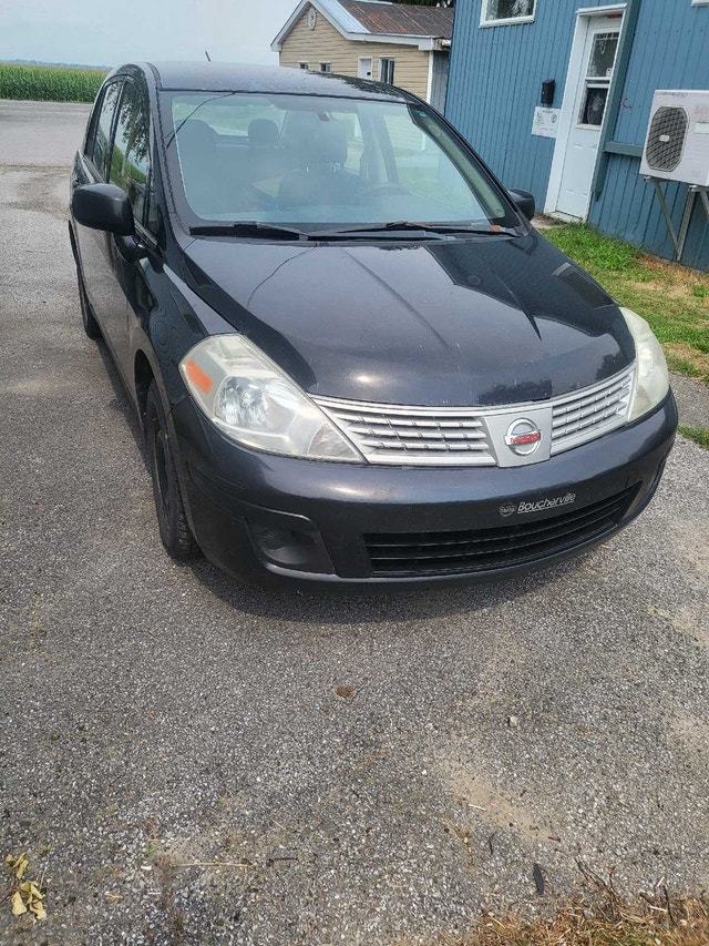 Nissan versa 2009