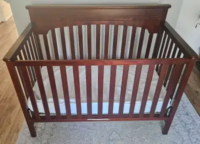 Graco Wooden Crib, View more