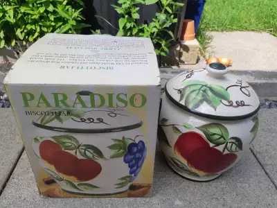 CERAMIC STORAGE FOOD JAR (Brand New), View more