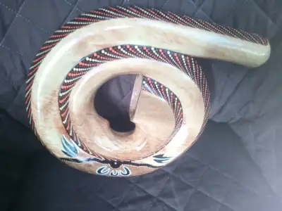 Didgeridoo 12 inch spiral, View more