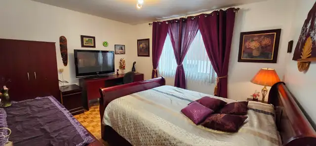 Chambre privé tout inclus,fille étudiante seulement à St-Leonard