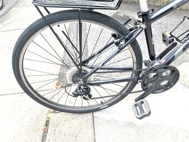 Diamondback Hybrid Bike Velo Hybride, Front Suspension. Aluminum dans Randonnée, ville et hybrides  à Ville de Montréal - Image 2