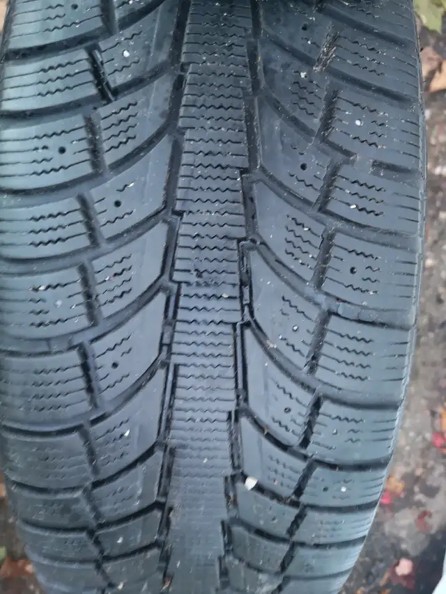 3 WINTER TIRES 225/60 R17 DIFF BRANDS ON STEEL RIMS 80 EACH in Tires & Rims in Barrie - Image 10