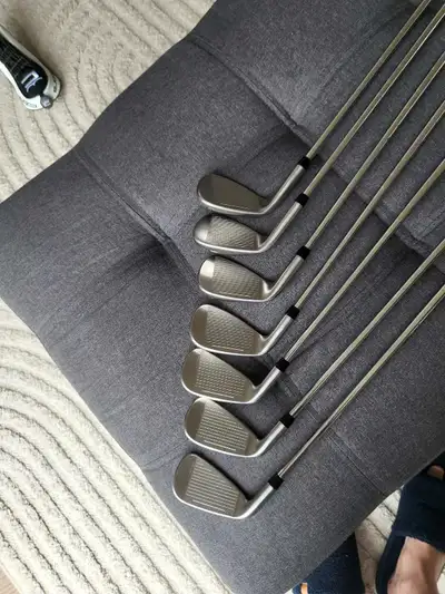 Brand new cobra aerojet one length irons. I bought for my son he didn't like them. He hit at driving...
