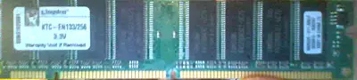 Mémoire RAM Vintage Kingston KTC-EN133/256 - 256Mo PC133 SDRAM, View more