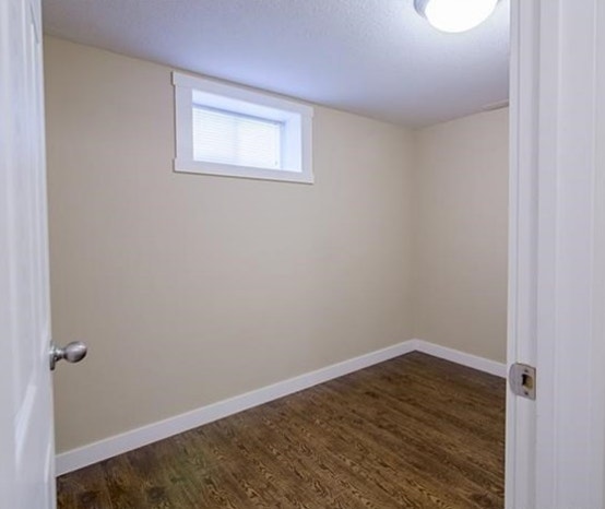 Basement Suite Available Oct 1st 4