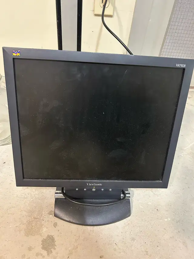 ViewSonic Monitor  in Monitors in Kitchener / Waterloo - Image 2