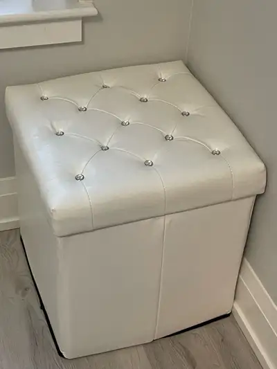 *White faux leather tufted crystal storage ottoman $40*, View more
