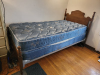 twin bed frames, double frame, tw mattrress i can  Deliver for $