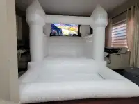 New 8x10 white bouncy castle