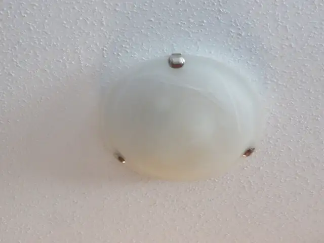 Flush Mount Low Profile Ceiling Light in Indoor Lighting & Fans in Ottawa - Image 2