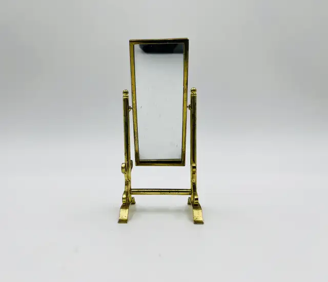 Heartland Miniature Brass Dollhouse Furniture 80s  in Arts & Collectibles in Bedford - Image 5