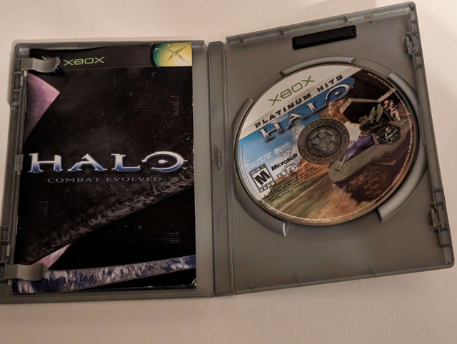 Halo Combat Evolved Platinum Hits (Xbox) (Used) in Older Generation in Kitchener / Waterloo - Image 3