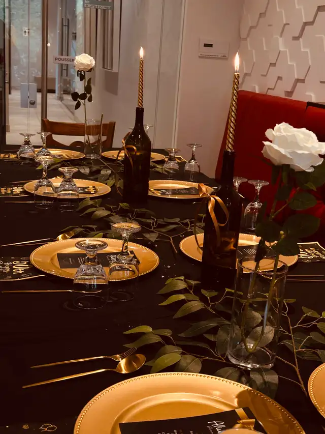 Event decoration62863236332801124