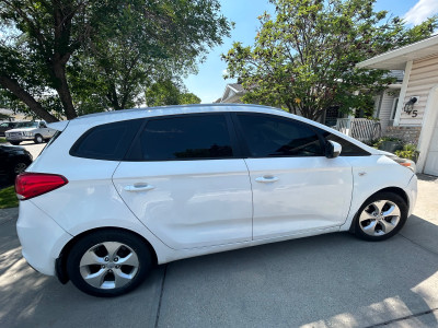 2014 Kia Rondo