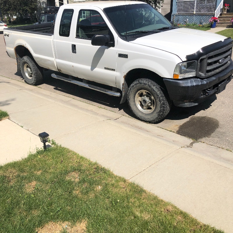 5000 OBO 2002 Ford F350 XL EXT CAB 7.3L Manual 6 Speed 4X4 Cars