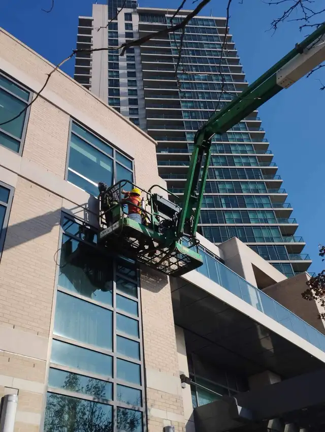BROKEN GLASS Repair & WINDOW Repair (COMMERCIAL/RESIDENTIAL)62864356949251124
