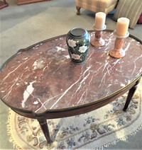 ANTIQUITÉ, belle table de salon en marbre rose des année 1880
