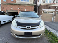 2010 Sienna, 240,000km, No Issue, 2 Sets Tires