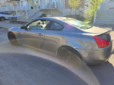 ECANGE FIREBIRD TRANS-AM SEULEMENT OU VENDRE $6000 .2009 INFINITI G37X AWD A VENDRE OU ECHANGER. IL...