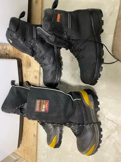 botte de travail, View more