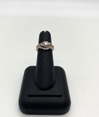 10KT White Gold Diamond Engagement Ring w Band- Appraisal $1575