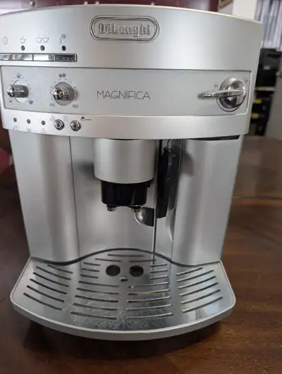 Cafetière DeLohi, View more