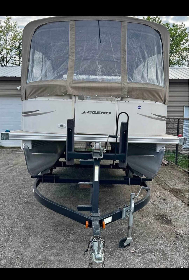 2012 LEGEND PONTOON 20 FT. in Powerboats & Motorboats in Ottawa