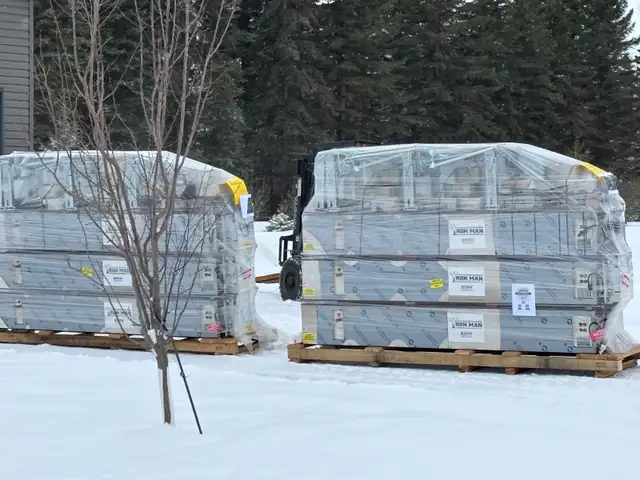 Gutter Machine in Roofing in Yellowknife - Image 5